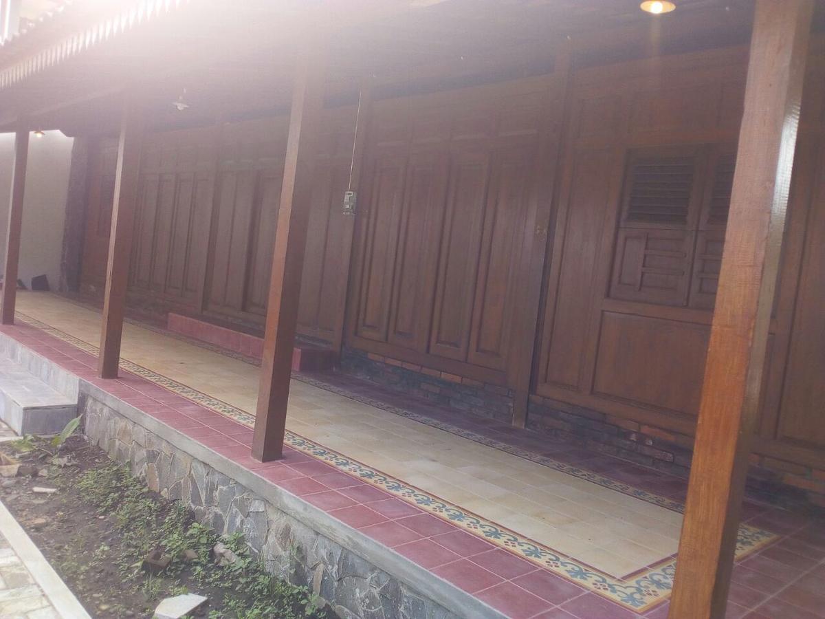 Rumah Limas Jogjakarta Buitenkant foto