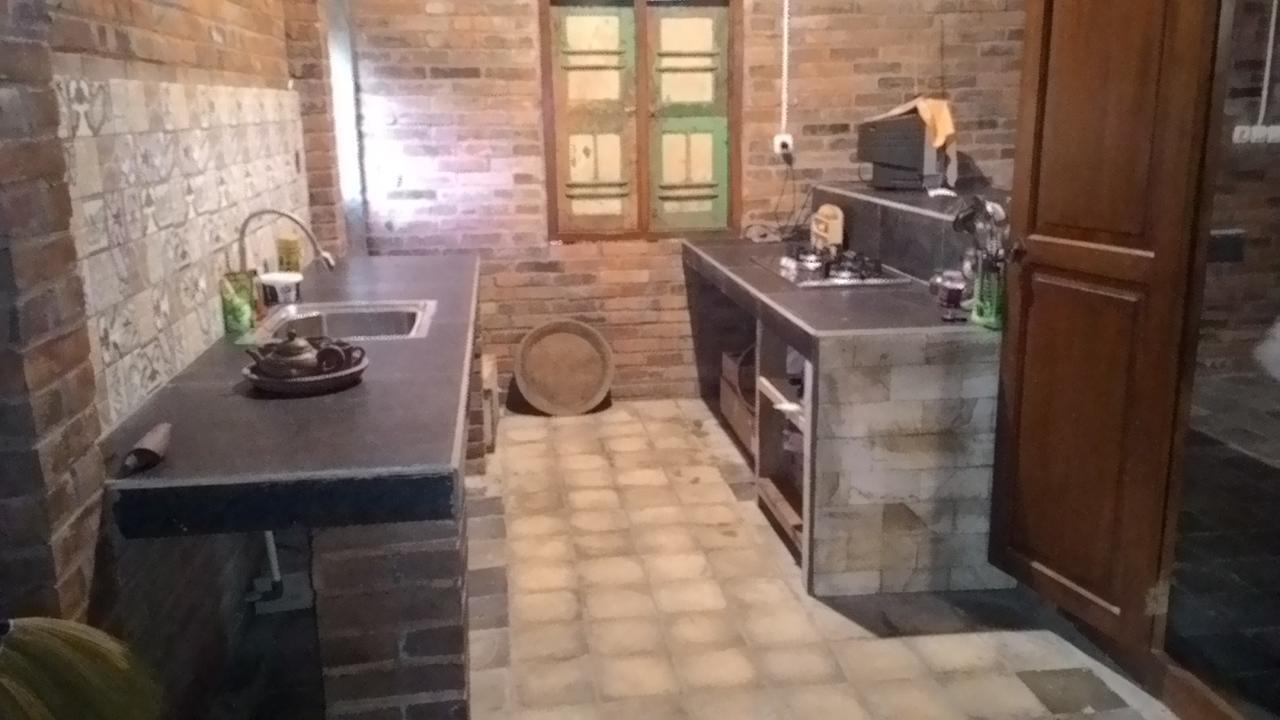 Rumah Limas Jogjakarta Buitenkant foto