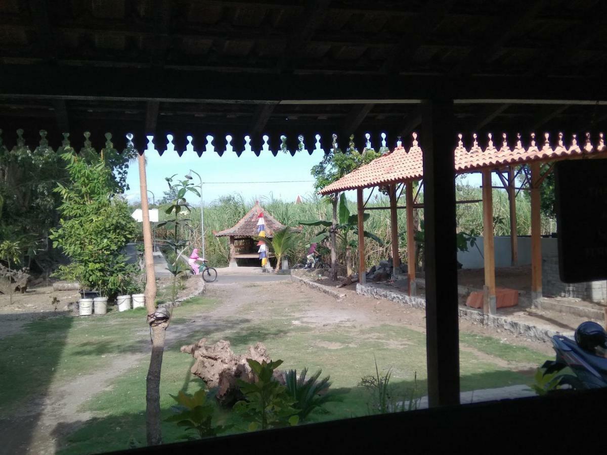 Rumah Limas Jogjakarta Buitenkant foto